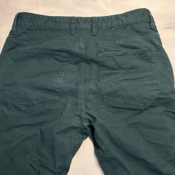 Stio Pants Men’s 32R Green Rivet Canvas Durable Hiking Outdoors Gusset Workwear - Picture 7 of 13